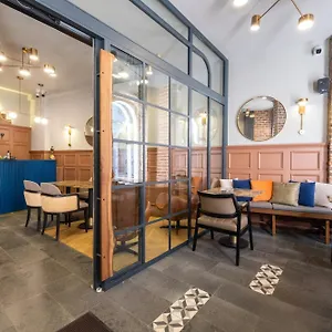 Hotel Balo Istanboel