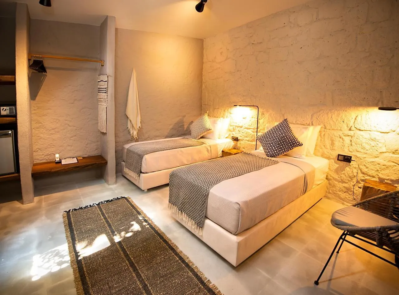 Gaia Alacati Hotel